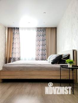 1-к квартира, посуточно, 32м2, 13/20 этаж