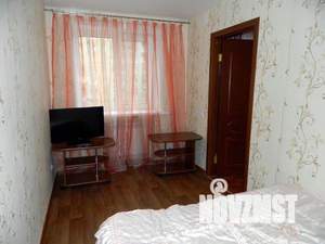 2-к квартира, посуточно, 45м2, 1/1 этаж