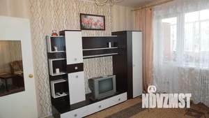 1-к квартира, посуточно, 37м2, 4/9 этаж