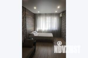 1-к квартира, посуточно, 40м2, 6/15 этаж