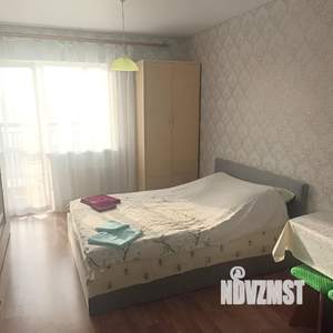 Студия квартира, посуточно, 30м2, 5/17 этаж