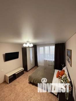 1-к квартира, посуточно, 37м2, 5/17 этаж