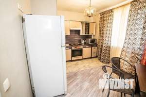 1-к квартира, посуточно, 41м2, 1/10 этаж