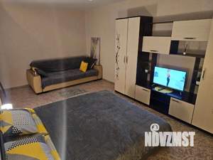 1-к квартира, посуточно, 50м2, 1/1 этаж