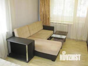 1-к квартира, посуточно, 32м2, 3/5 этаж