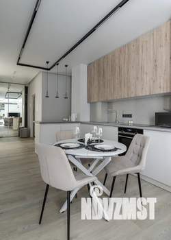 1-к квартира, посуточно, 60м2, 3/18 этаж