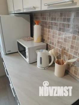 1-к квартира, посуточно, 38м2, 3/10 этаж