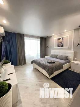 Студия квартира, посуточно, 35м2, 5/17 этаж