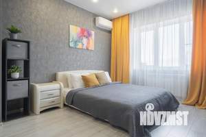 1-к квартира, посуточно, 35м2, 18/18 этаж