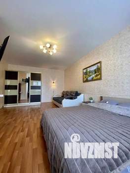 1-к квартира, посуточно, 52м2, 1/1 этаж