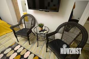 2-к квартира, посуточно, 47м2, 1/1 этаж