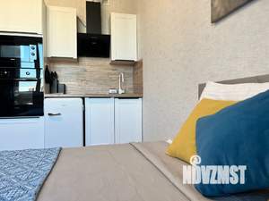 Студия квартира, посуточно, 22м2, 13/25 этаж