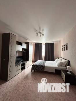 1-к квартира, посуточно, 39м2, 17/17 этаж