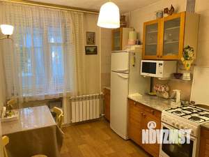 1-к квартира, посуточно, 37м2, 1/9 этаж