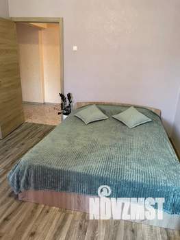 1-к квартира, посуточно, 38м2, 2/25 этаж