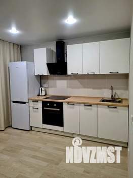 1-к квартира, посуточно, 32м2, 4/9 этаж