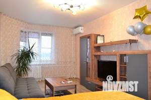 1-к квартира, посуточно, 43м2, 1/1 этаж