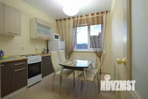 2-к квартира, посуточно, 51м2, 1/1 этаж