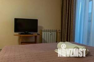 1-к квартира, посуточно, 35м2, 13/16 этаж