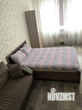 1-к квартира, посуточно, 42м2, 9/25 этаж