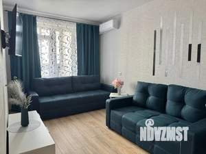 2-к квартира, посуточно, 45м2, 9/25 этаж