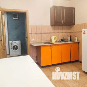 1-к квартира, посуточно, 46м2, 2/17 этаж