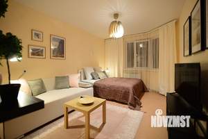 1-к квартира, посуточно, 37м2, 17/25 этаж