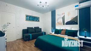 1-к квартира, посуточно, 42м2, 13/16 этаж