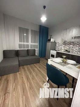 1-к квартира, посуточно, 42м2, 1/1 этаж