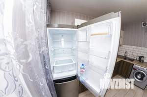 1-к квартира, посуточно, 42м2, 8/25 этаж