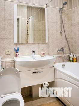 1-к квартира, посуточно, 40м2, 5/15 этаж