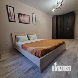 1-к квартира, посуточно, 38м2, 1/1 этаж