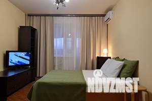 1-к квартира, посуточно, 41м2, 7/10 этаж