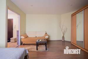 1-к квартира, посуточно, 40м2, 11/18 этаж