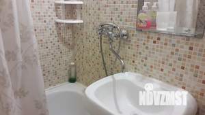 1-к квартира, посуточно, 40м2, 6/10 этаж