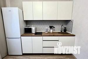 1-к квартира, посуточно, 42м2, 7/18 этаж