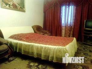 1-к квартира, посуточно, 42м2, 11/13 этаж