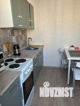 1-к квартира, посуточно, 39м2, 1/1 этаж