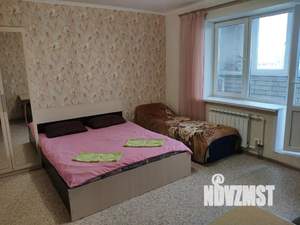 Студия квартира, посуточно, 30м2, 10/17 этаж