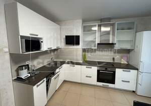 3-к квартира, на длительный срок, 105м2, 1/16 этаж