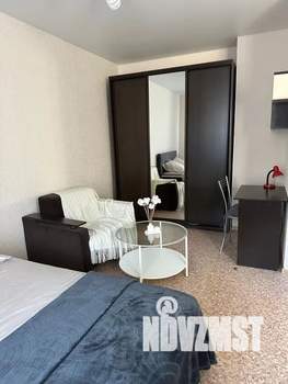 Студия квартира, посуточно, 29м2, 11/17 этаж