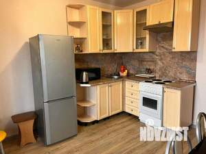 2-к квартира, посуточно, 61м2, 1/1 этаж