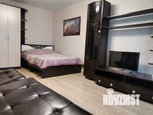 1-к квартира, посуточно, 40м2, 3/17 этаж