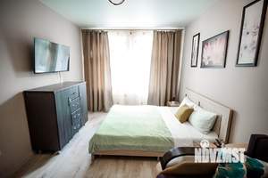 1-к квартира, посуточно, 38м2, 4/21 этаж
