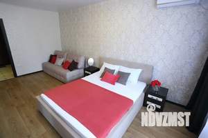 1-к квартира, посуточно, 48м2, 8/25 этаж