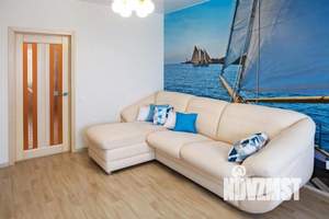 1-к квартира, посуточно, 53м2, 1/1 этаж