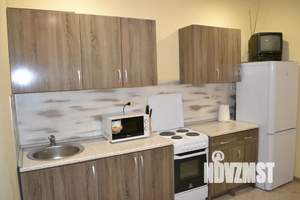 1-к квартира, посуточно, 48м2, 2/17 этаж