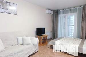 1-к квартира, посуточно, 35м2, 13/16 этаж