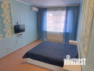 1-к квартира, посуточно, 45м2, 18/25 этаж