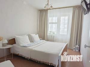 2-к квартира, посуточно, 60м2, 1/10 этаж